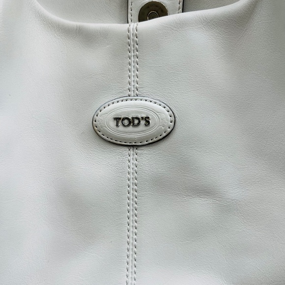 Tods Authentic White Smooth Leather Shopping Tote Satchel Handbag - Picture 2 of 16